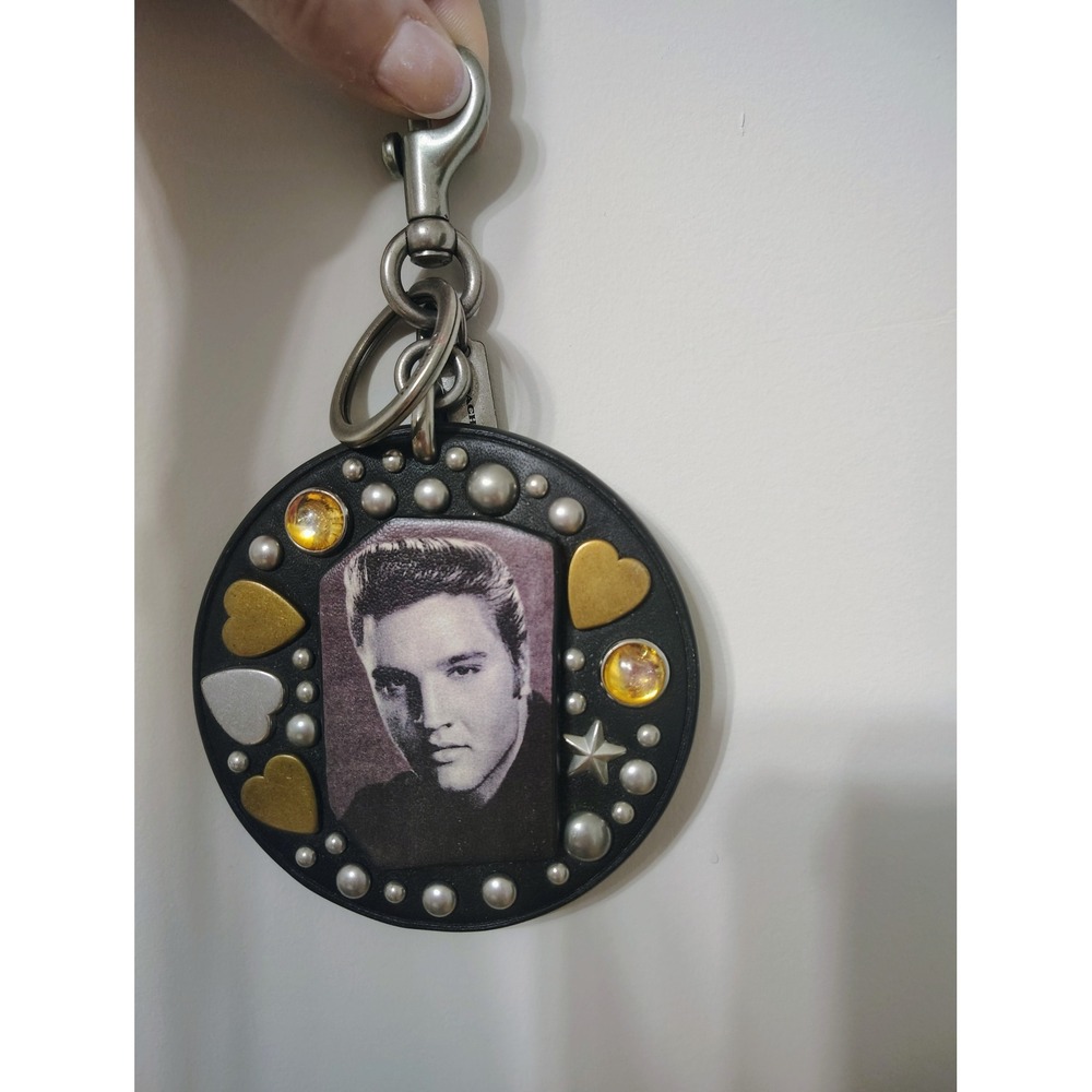 Coach Elvis Presley Love Me Tender Leather Bag Charm Keychain Black Gold Rare - Picture 3 of 7